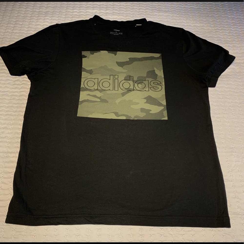Adidas Black TShirt with Camo design!